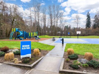 13701 SE 275th Place , Kent, WA 98042 - Photo 33
