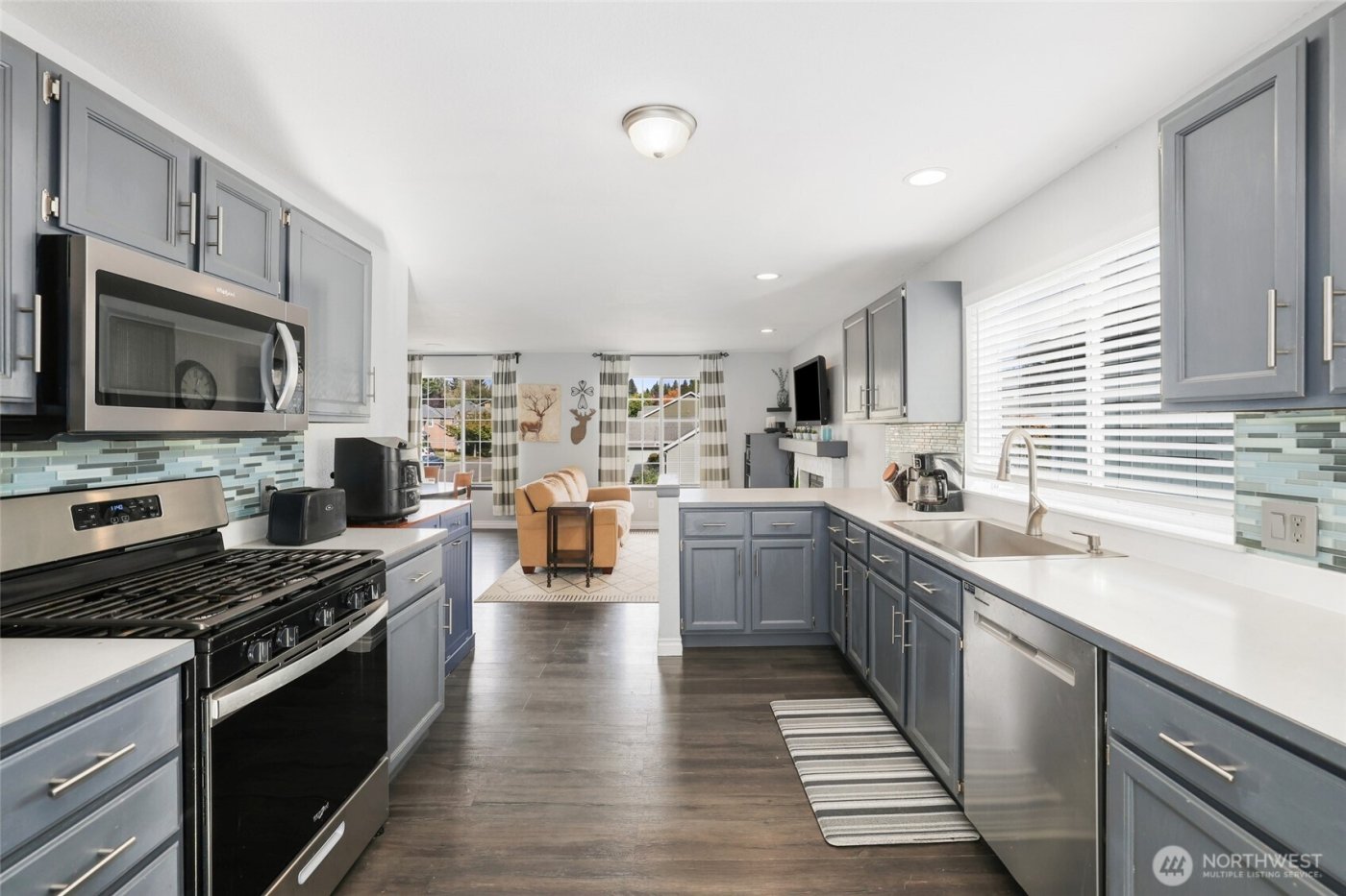 13701 SE 275th Place , Kent, WA 98042