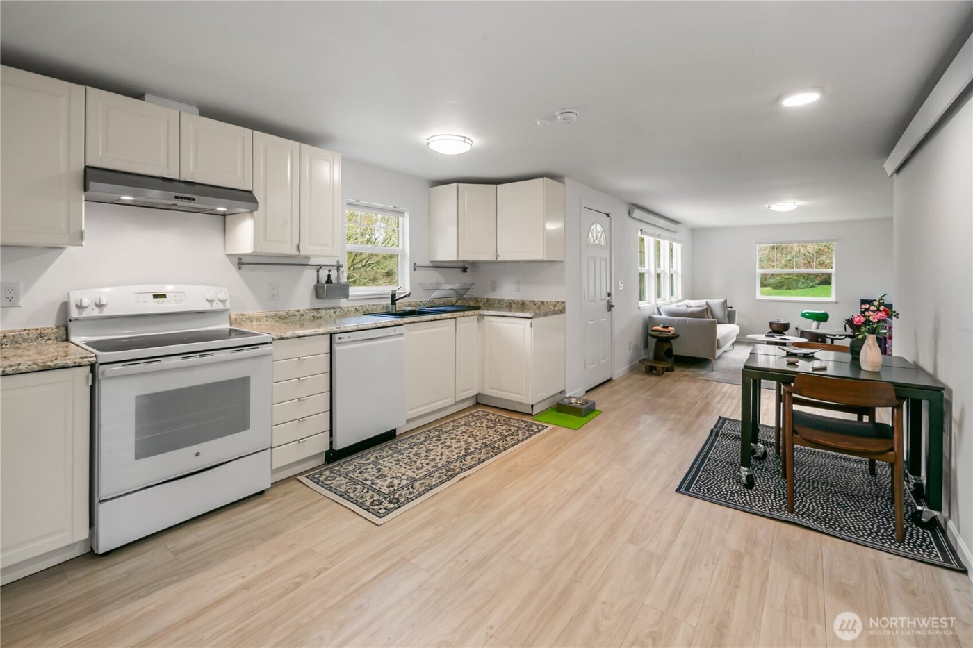 11009 Asta Lane SW, Vashon, WA 98070-3069