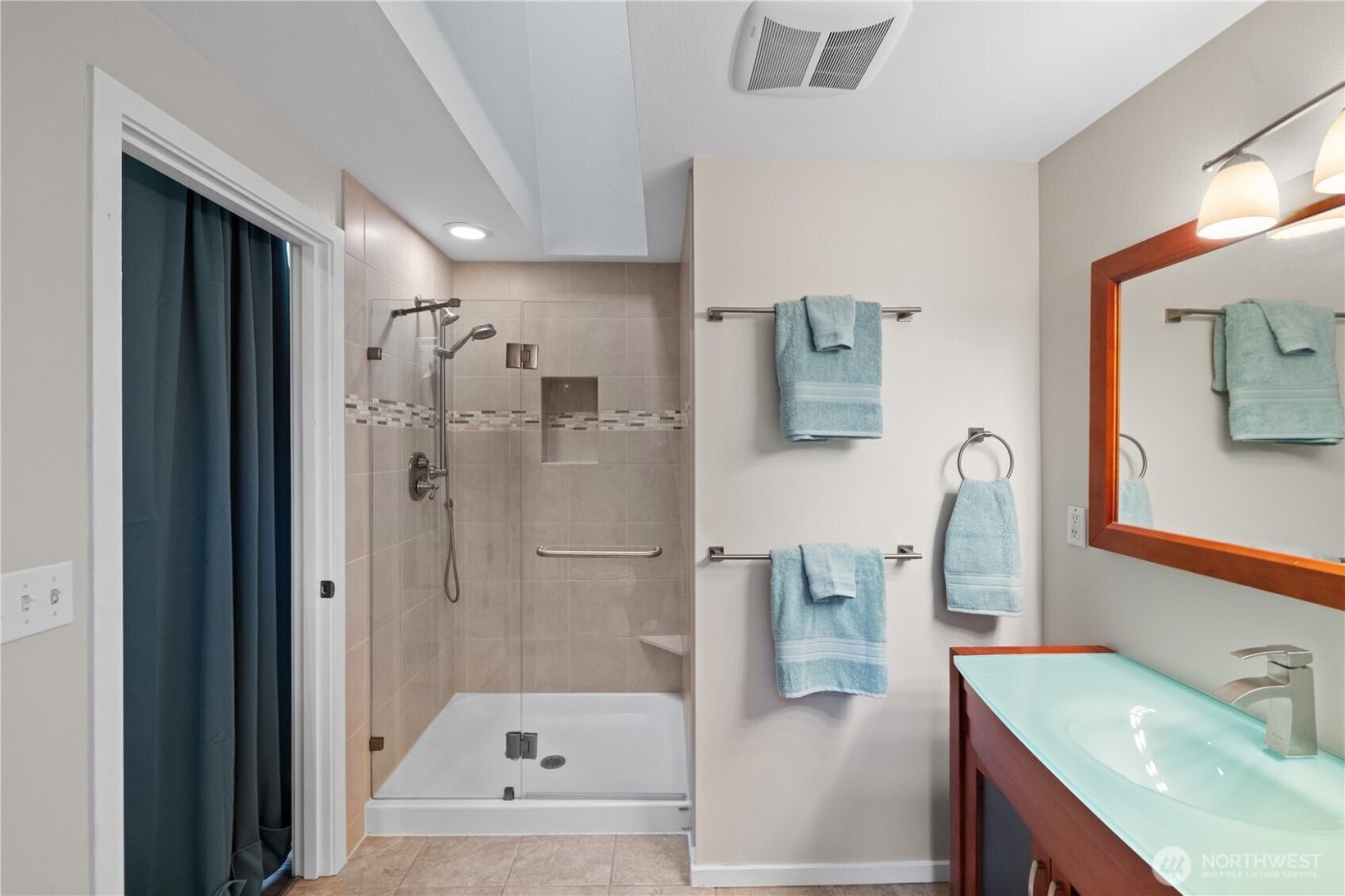 9238 50th Place W, Mukilteo, WA 98275