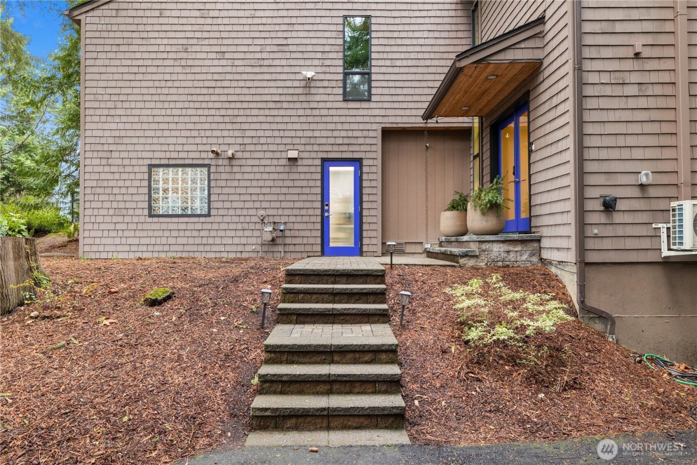 9238 50th Place W, Mukilteo, WA 98275