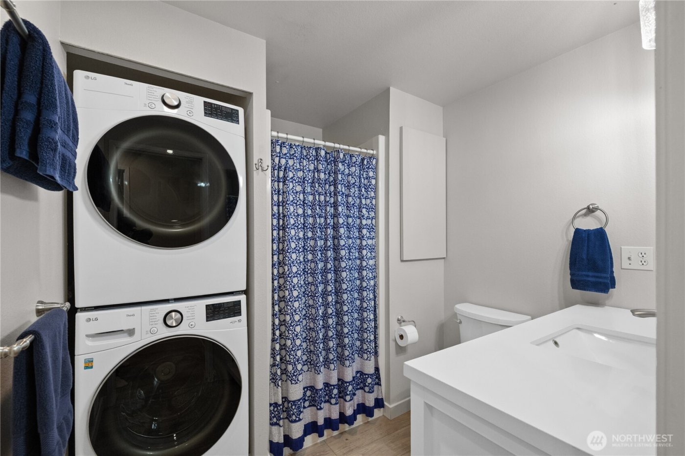 9238 50th Place W, Mukilteo, WA 98275