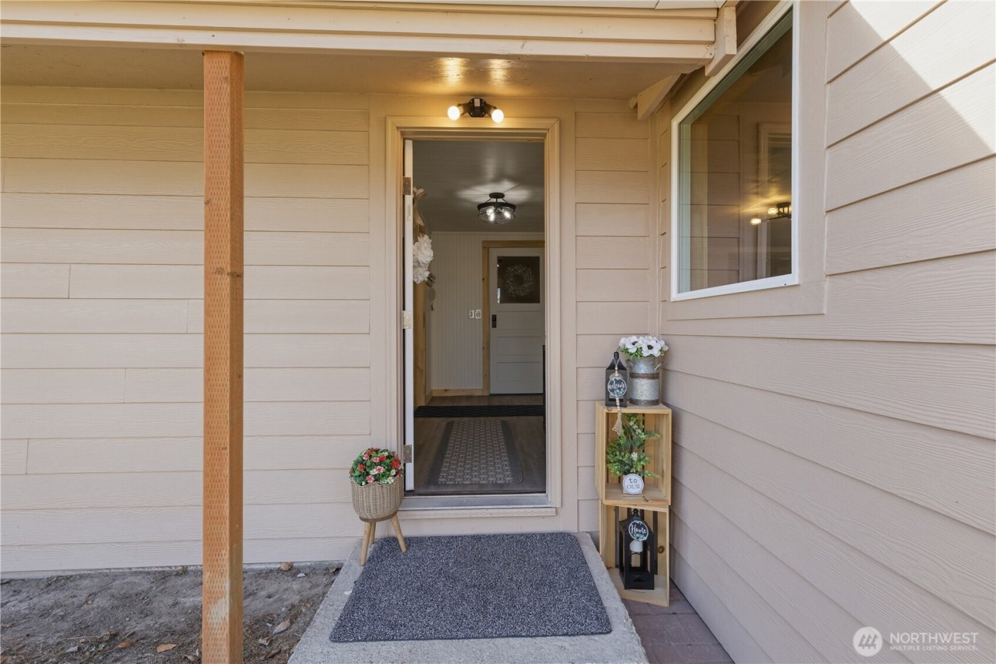 22 Kermel Road , Omak, WA 98841