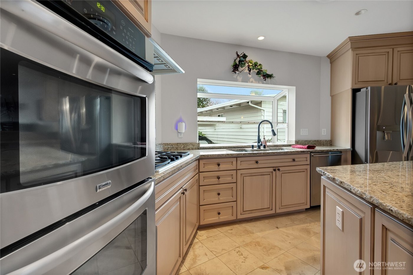 4229 S 252nd Street , Kent, WA 98032