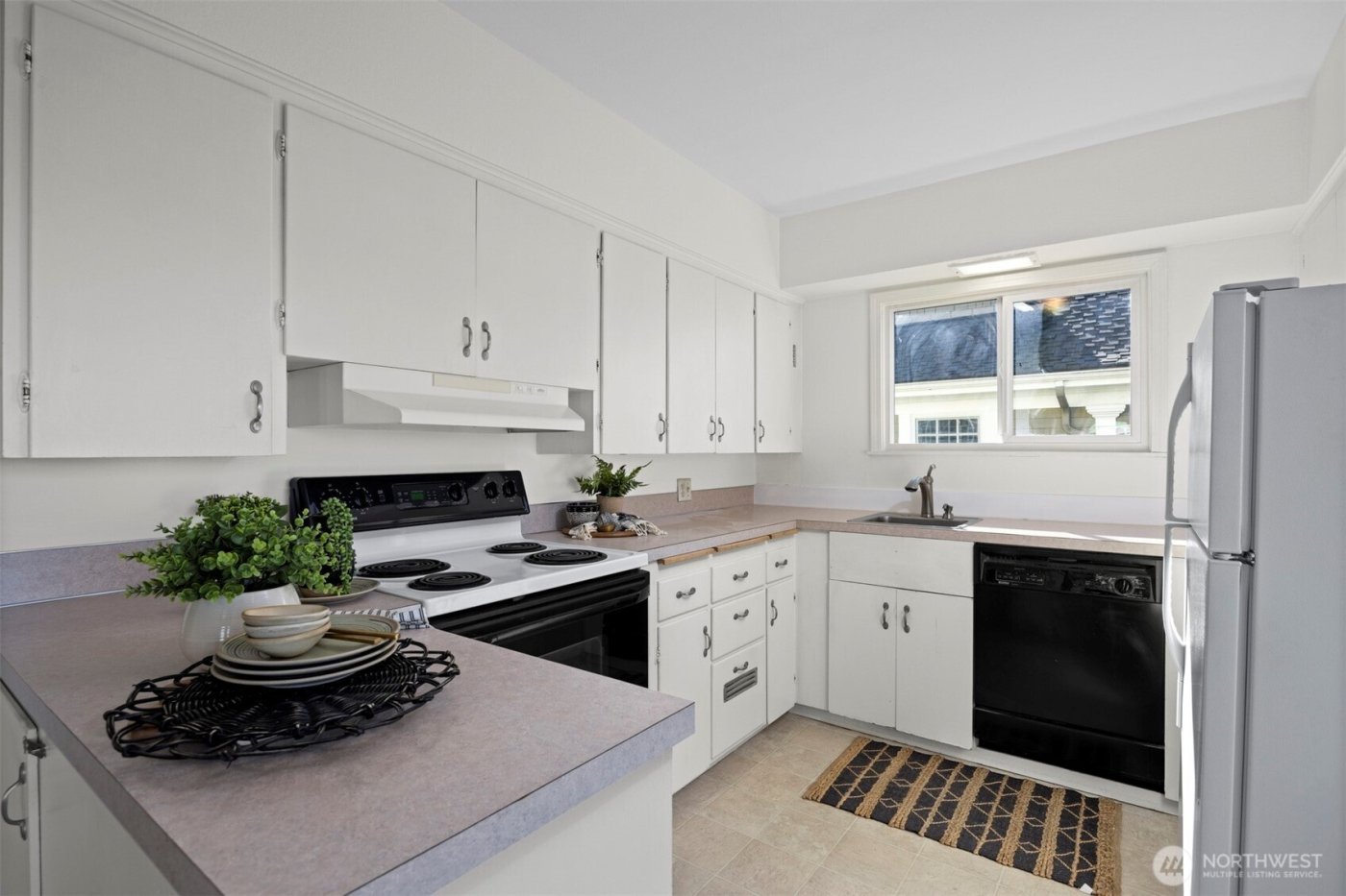 302 S Forest Street , Bellingham, WA 98225