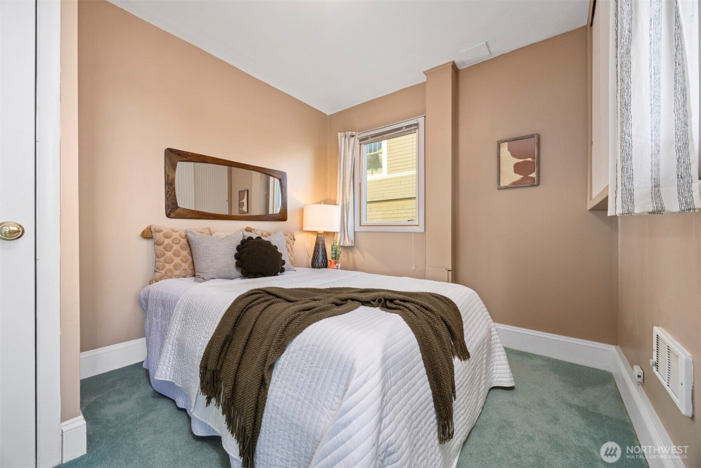 302 S Forest Street , Bellingham, WA 98225