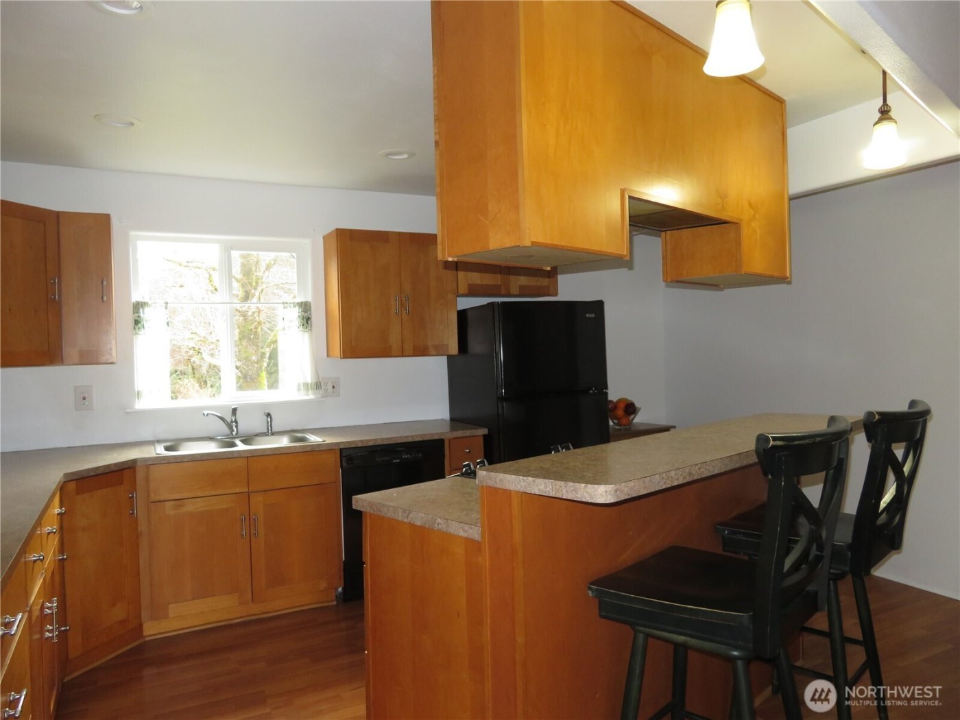 218 Bowes Road , Hoquiam, WA 98550