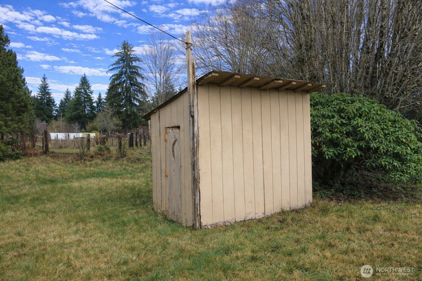 218 Bowes Road , Hoquiam, WA 98550