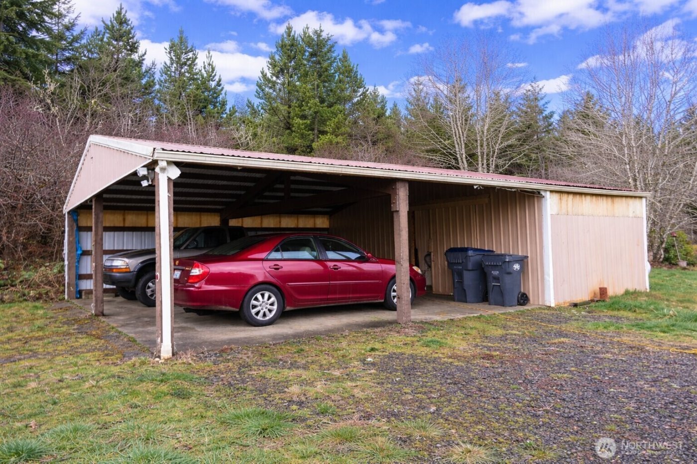 218 Bowes Road , Hoquiam, WA 98550