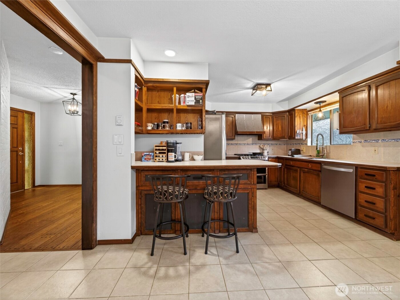 1507 Ocean Beach Boulevard S, Long Beach, WA 98631