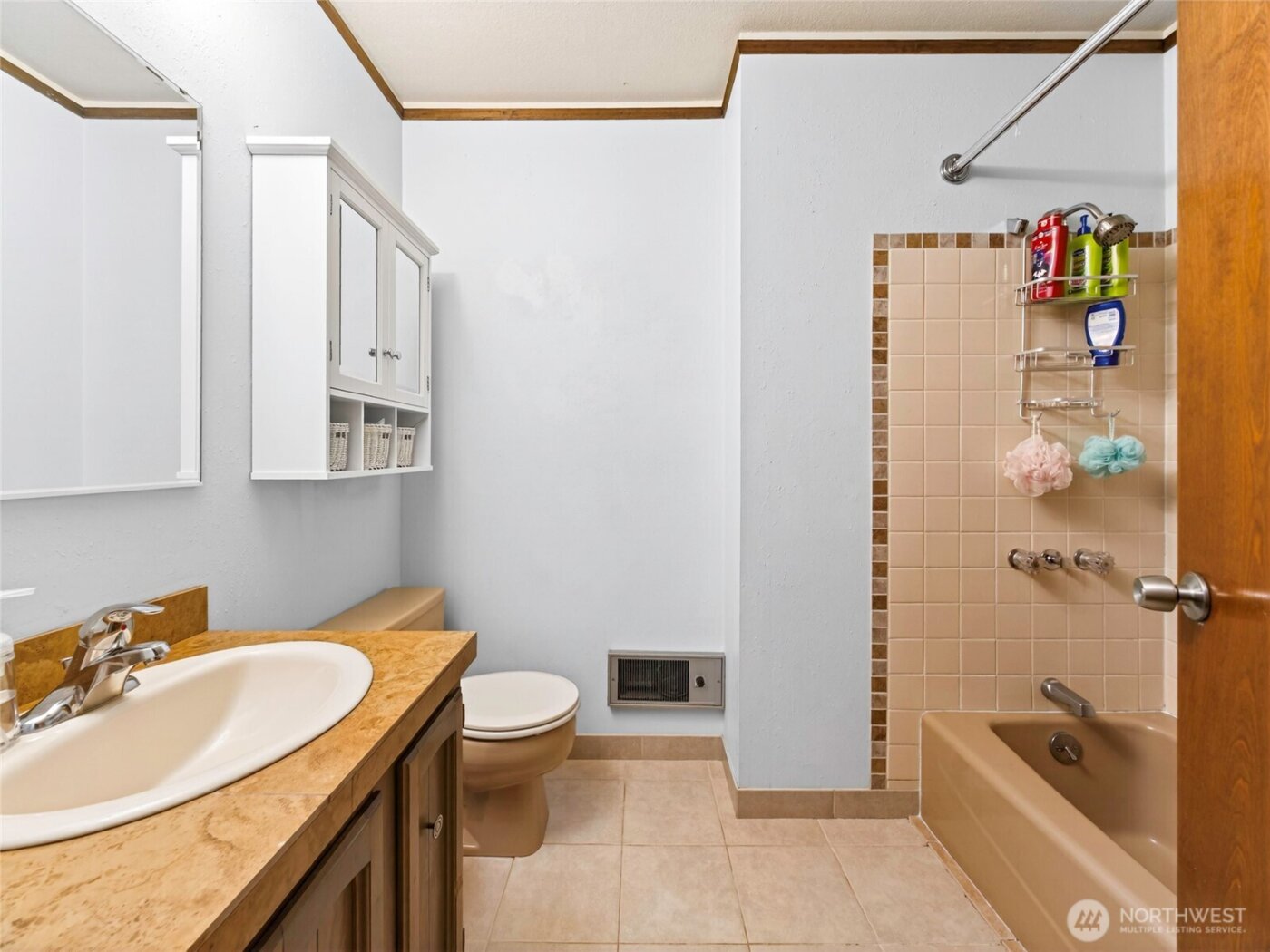 1507 Ocean Beach Boulevard S, Long Beach, WA 98631