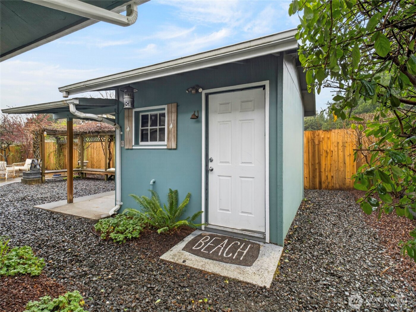 1507 Ocean Beach Boulevard S, Long Beach, WA 98631