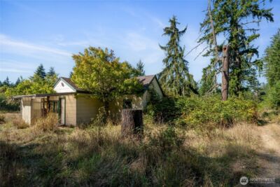 36716 Eatonville Cutoff Road E, Eatonville, WA 98328 - Photo 21