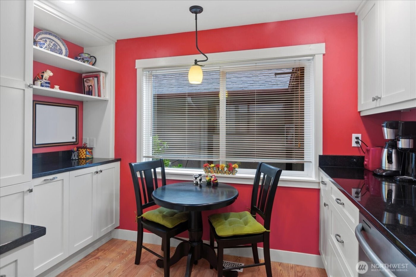 1532 NW 195th Street #1, Shoreline, WA 98177