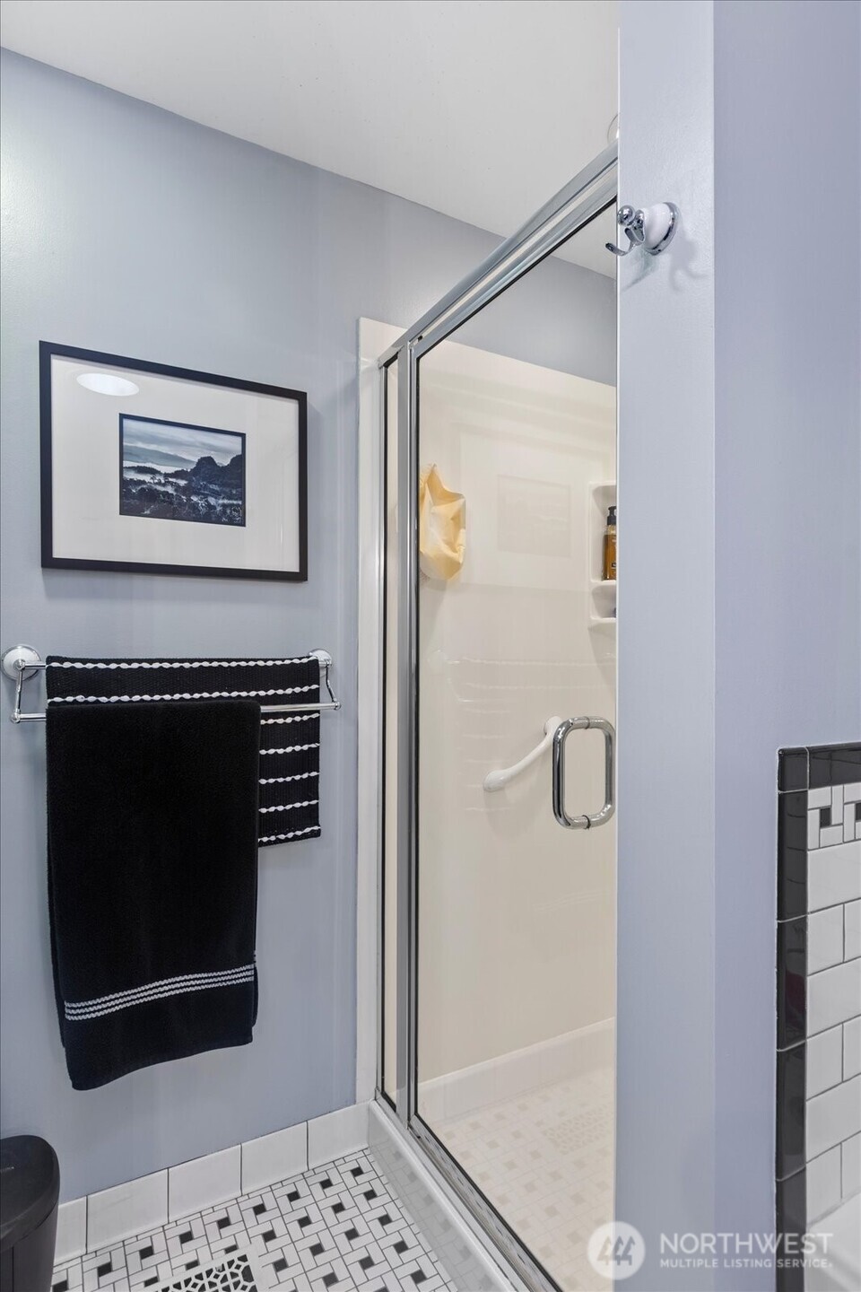 1532 NW 195th Street #1, Shoreline, WA 98177