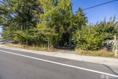 12900 Beverly Park Road , Mukilteo, WA 98275 - Photo 2