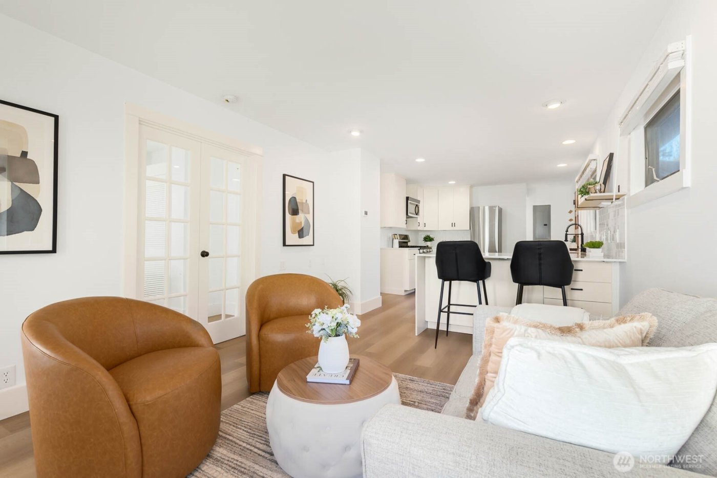 2423 3rd Avenue W, Seattle, WA 98119