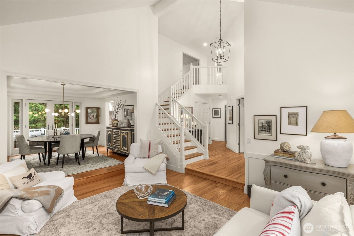 18604 215th Way NE, Woodinville, WA 98077