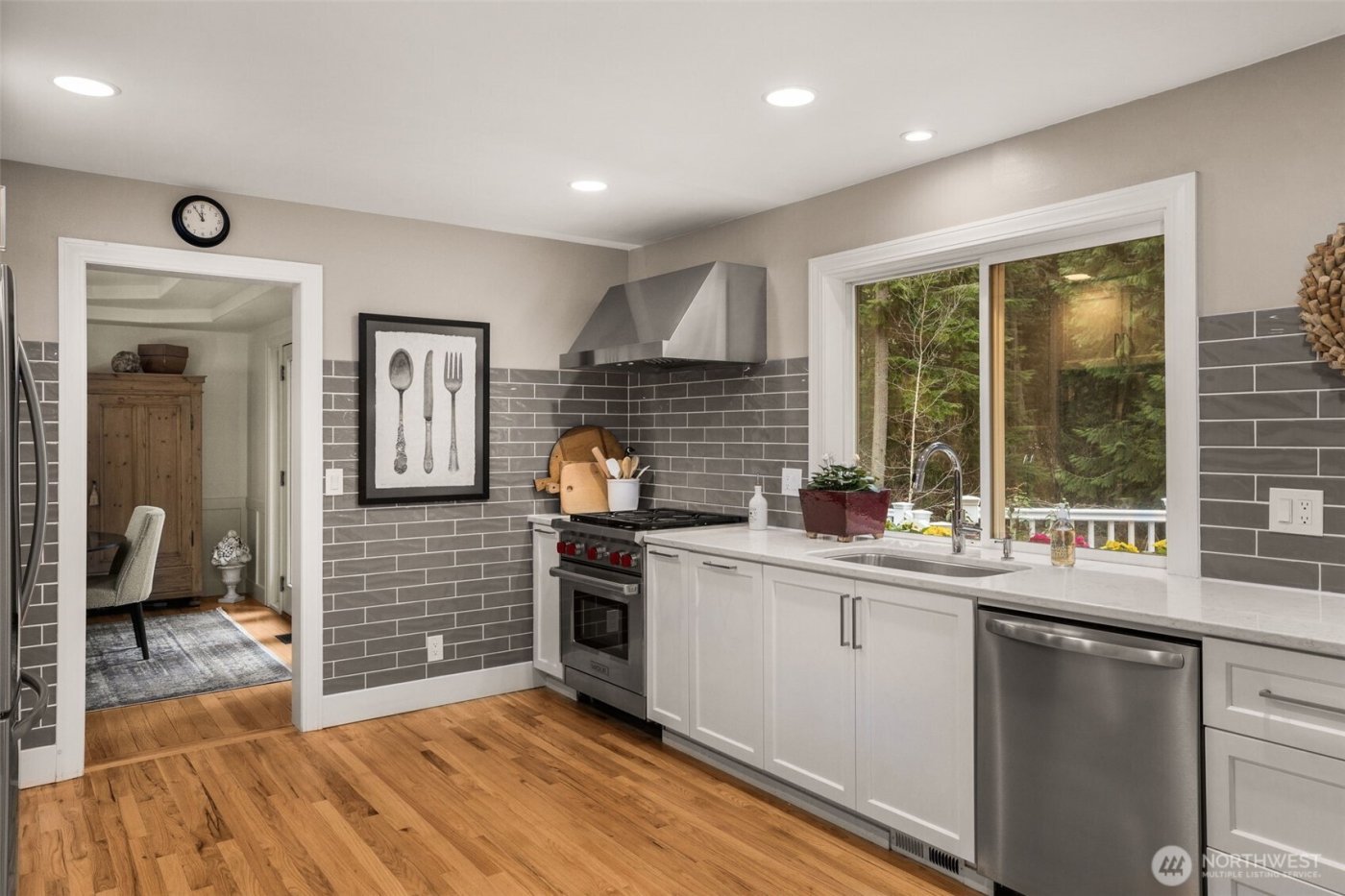 18604 215th Way NE, Woodinville, WA 98077