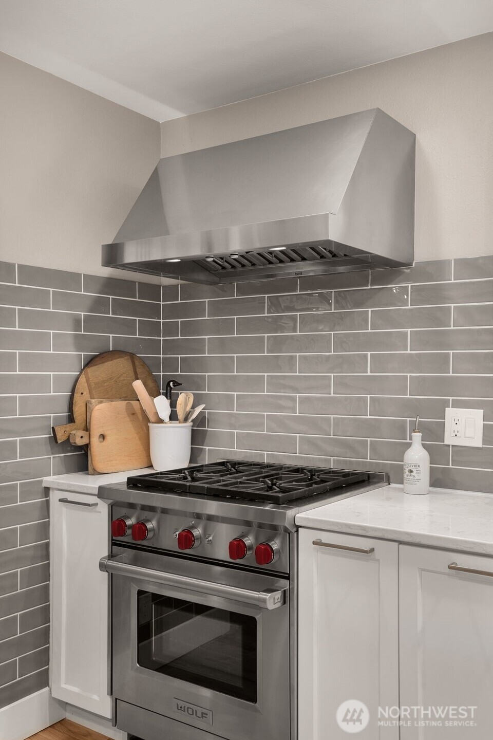 18604 215th Way NE, Woodinville, WA 98077