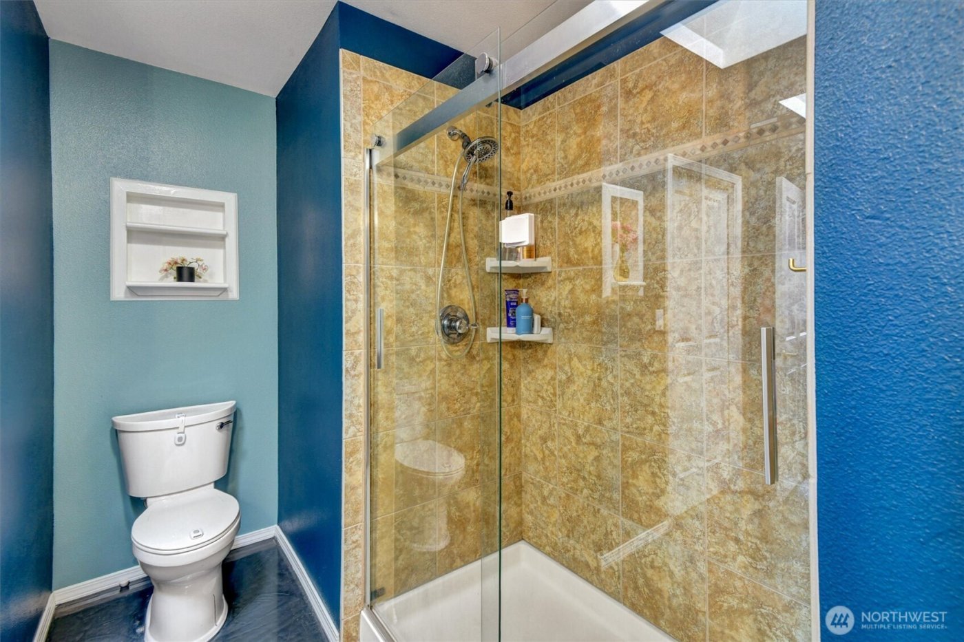 7402 Olympic Drive , Everett, WA 98203