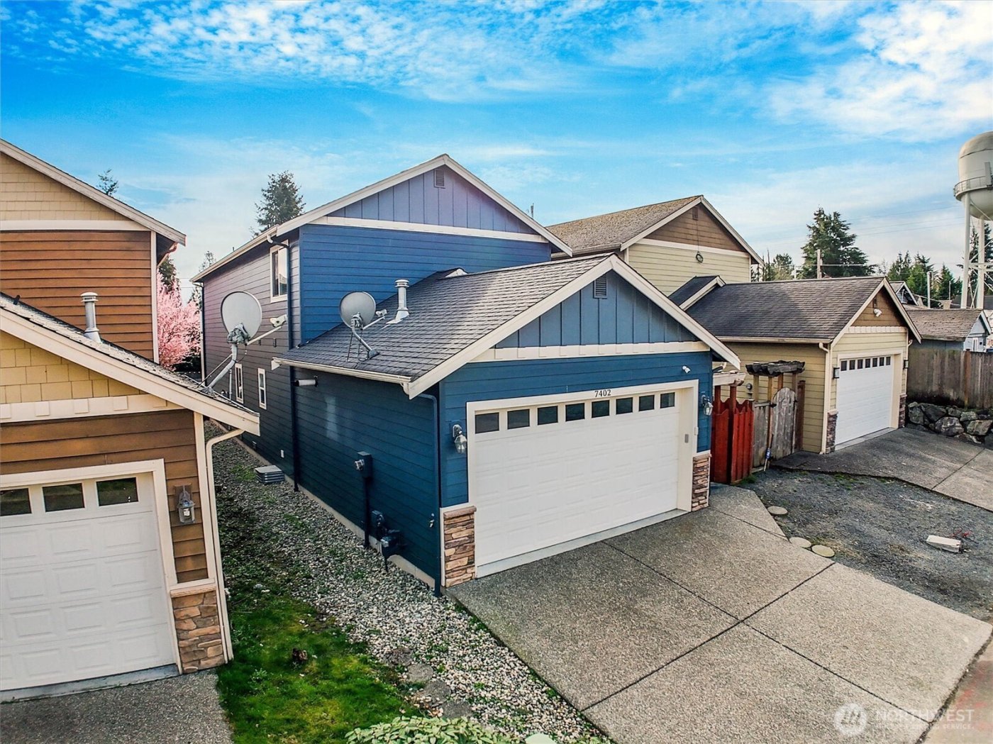 7402 Olympic Drive , Everett, WA 98203