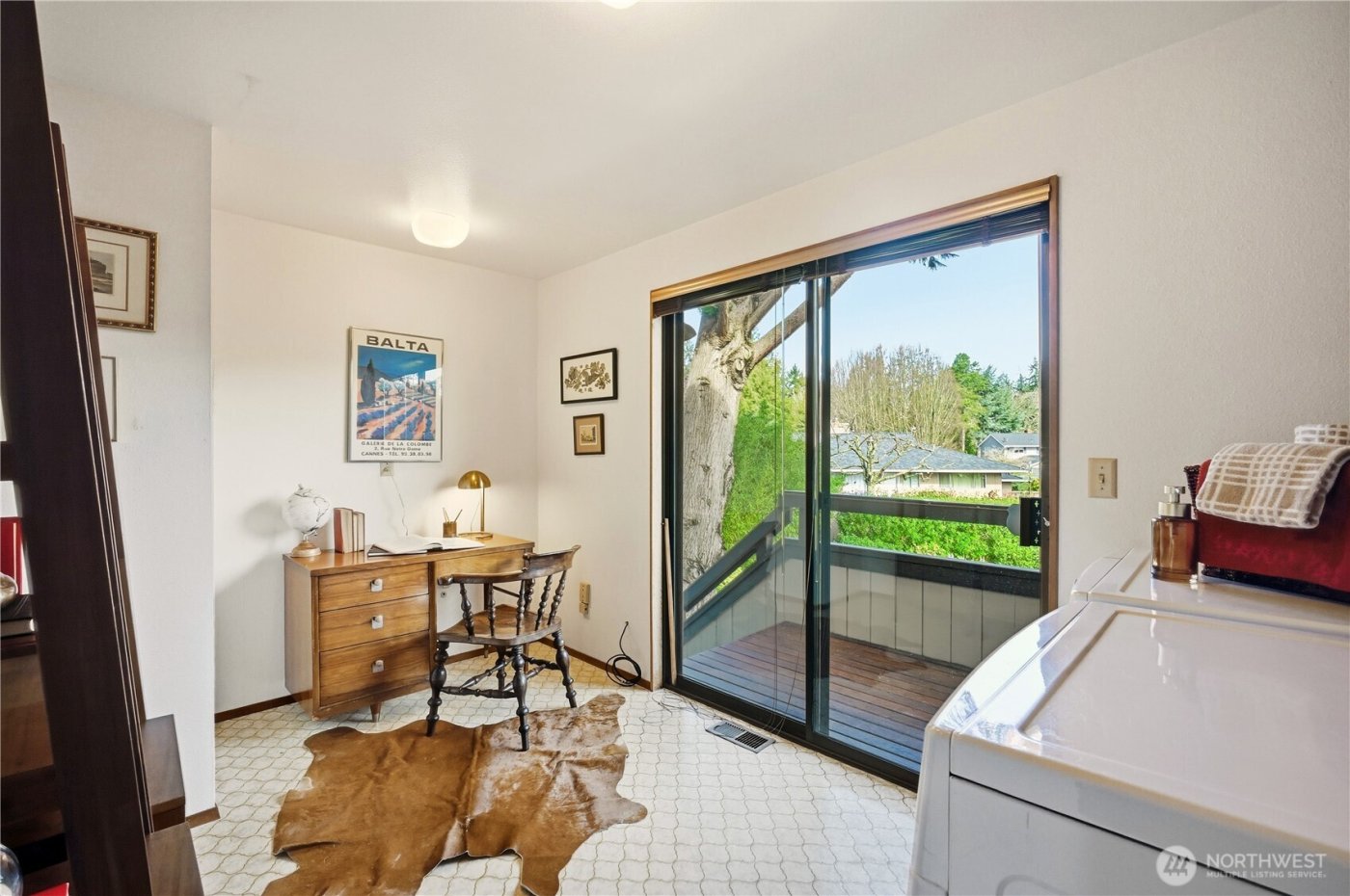 12656 Blakely Place NW, Seattle, WA 98177