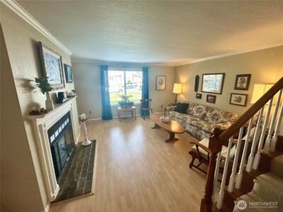 303 S 325th Lane #22D, Federal Way, WA 98003 - Photo 2