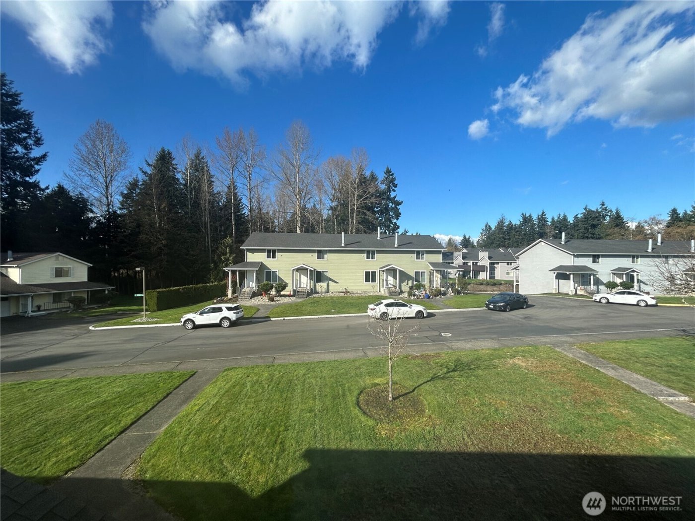 303 S 325th Lane #22D, Federal Way, WA 98003