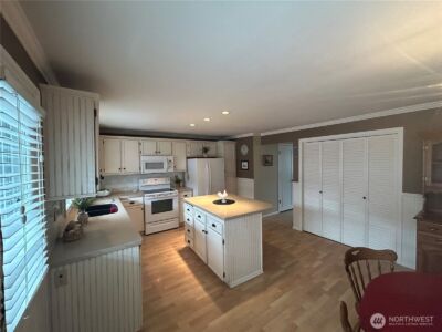 303 S 325th Lane #22D, Federal Way, WA 98003 - Photo 5