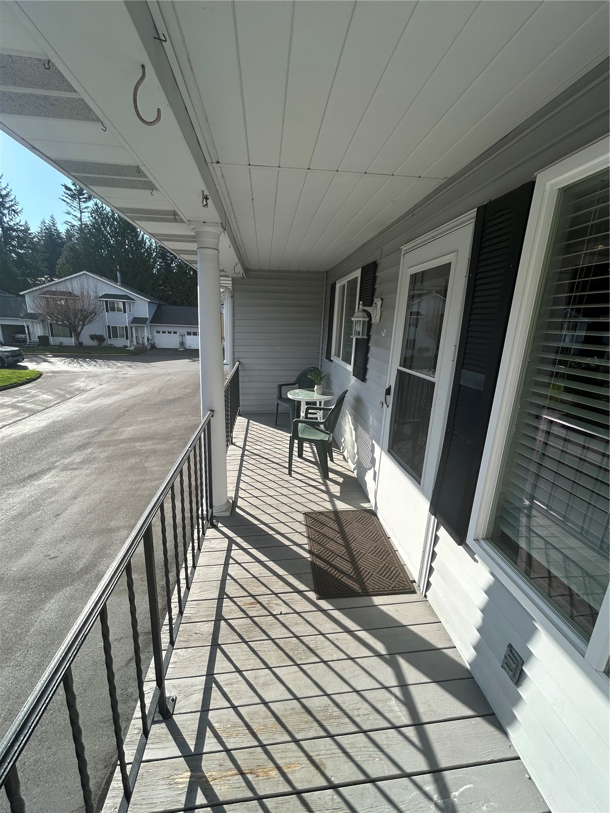 303 S 325th Lane #22D, Federal Way, WA 98003