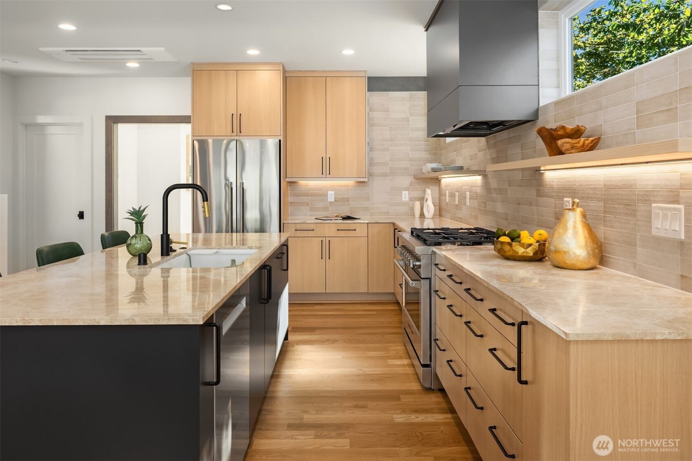 7342 20th Avenue NW, Seattle, WA 98117