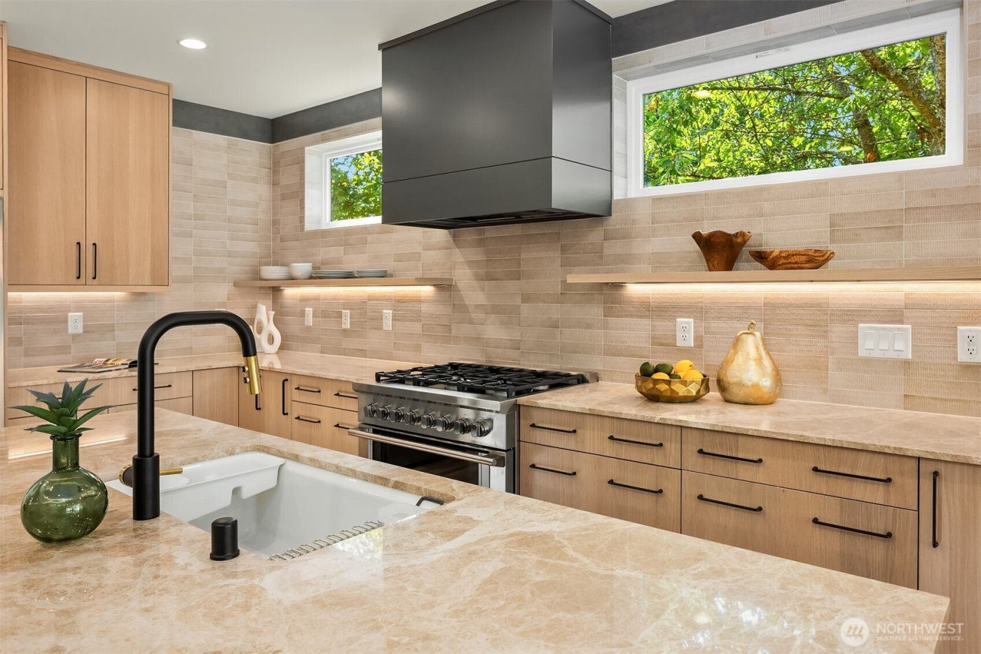 7342 20th Avenue NW, Seattle, WA 98117