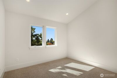 7342 20th Avenue NW, Seattle, WA 98117 - Photo 20