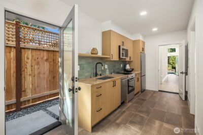 7342 20th Avenue NW, Seattle, WA 98117 - Photo 28
