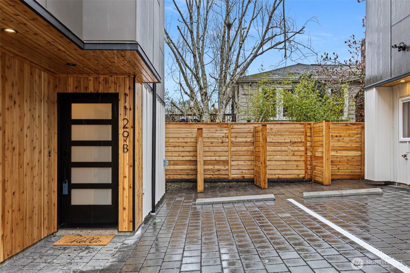 1129 NW 58th Street #B, Seattle, WA 98107