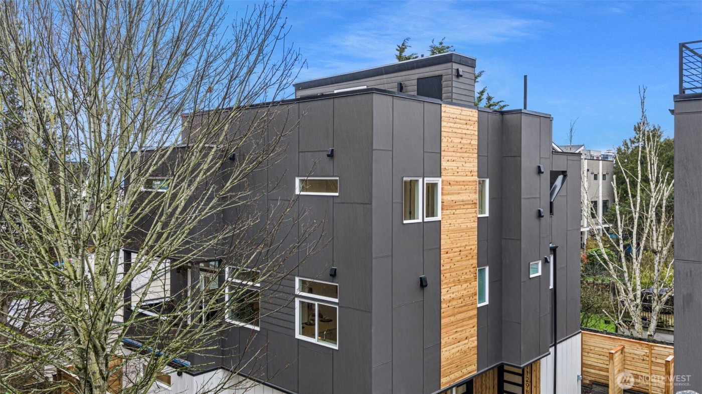 1129 NW 58th Street #B, Seattle, WA 98107