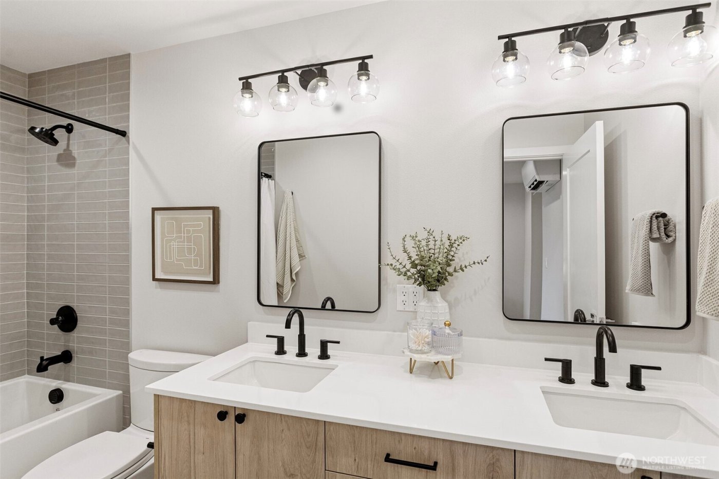 1129 NW 58th Street #B, Seattle, WA 98107