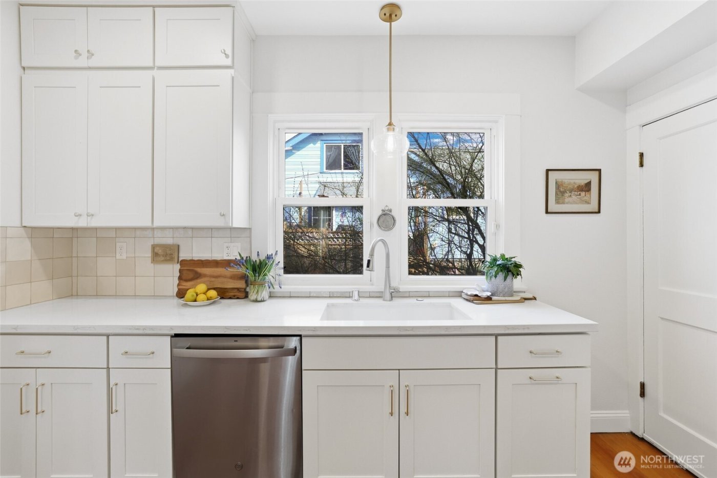 710 S Lawrence Street , Tacoma, WA 98405