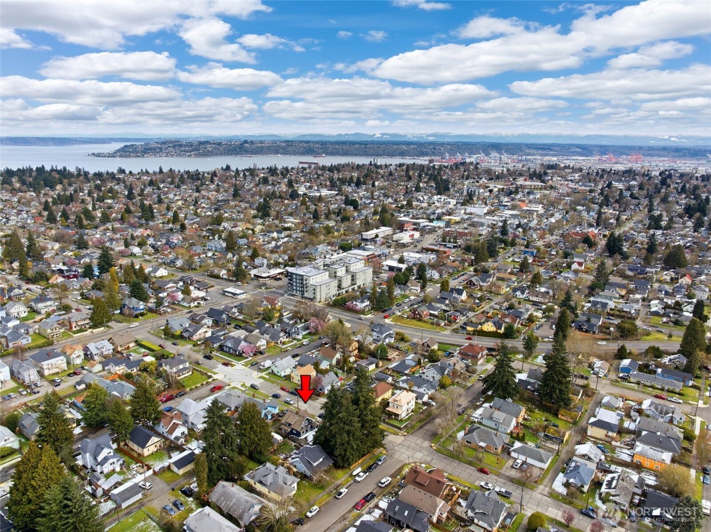 710 S Lawrence Street , Tacoma, WA 98405