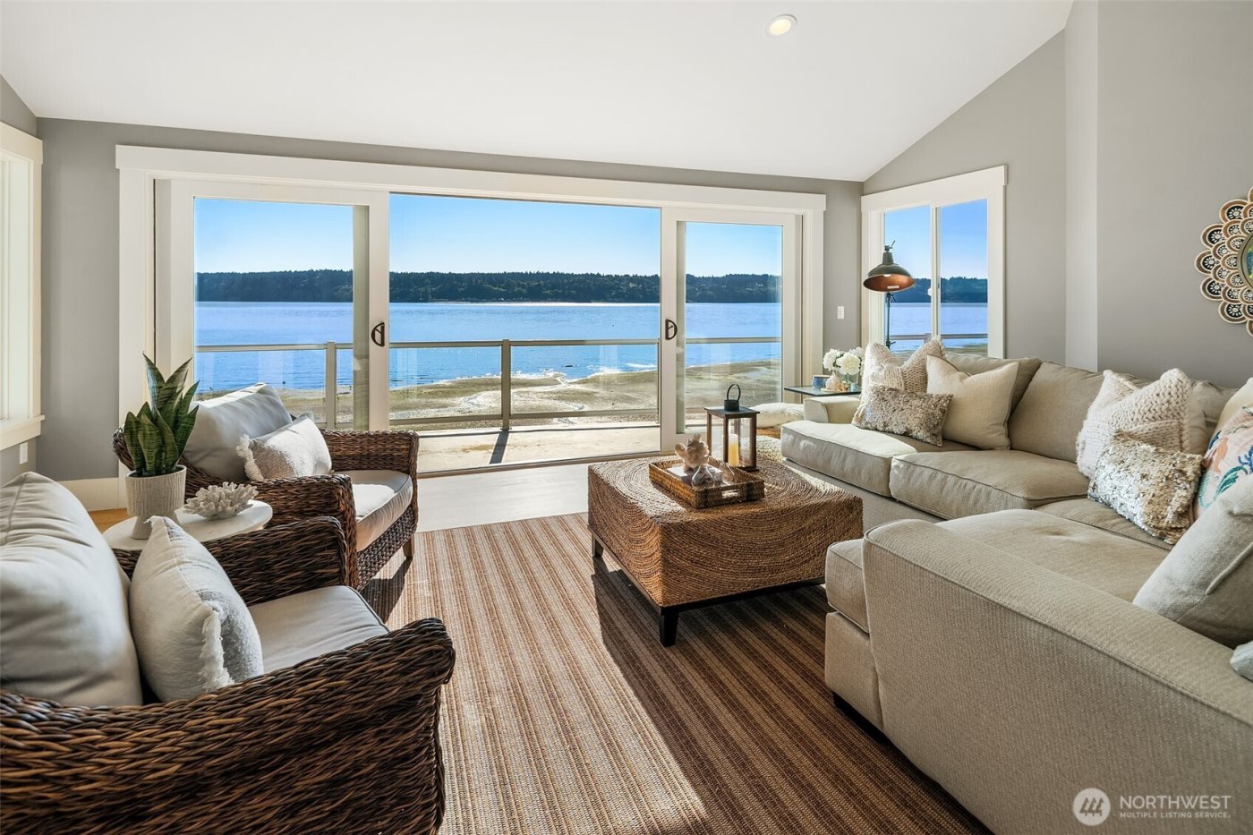 13967 SW 248th Street , Vashon, WA 98070