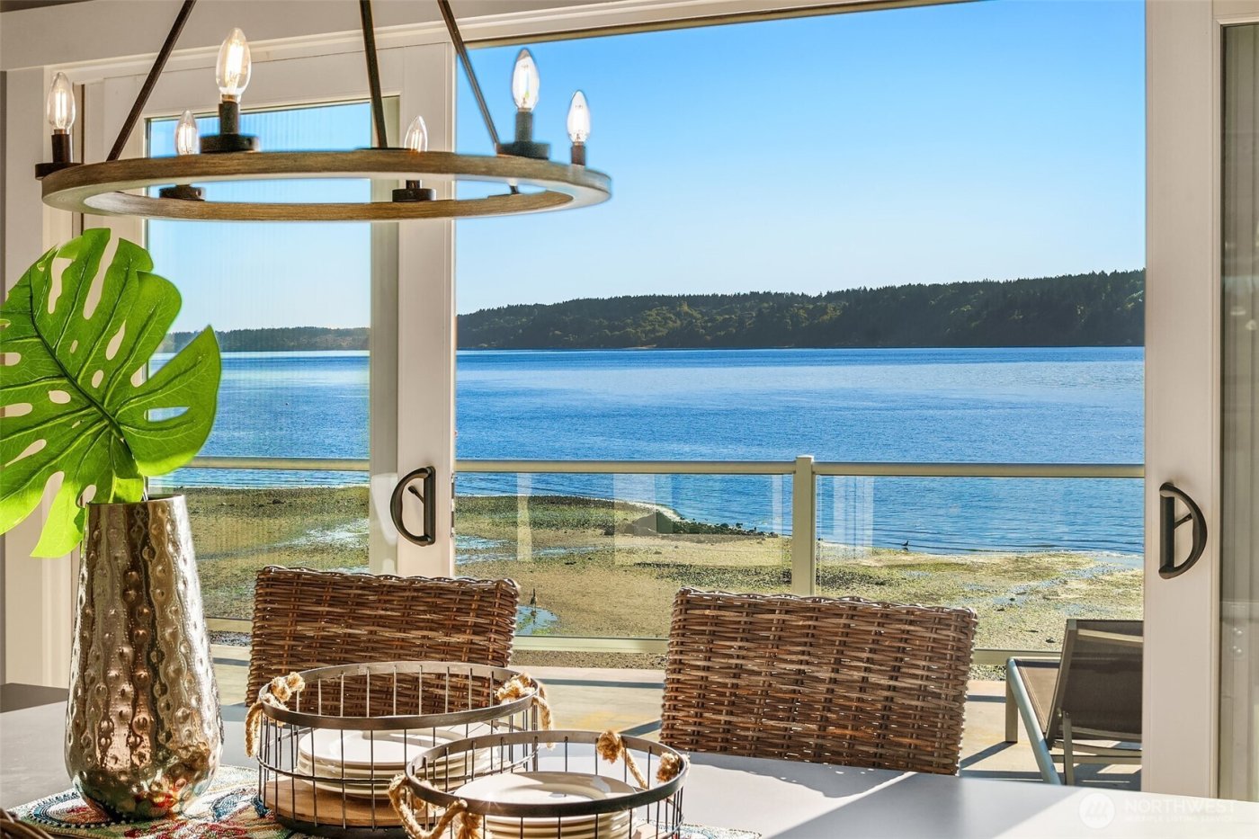 13967 SW 248th Street , Vashon, WA 98070