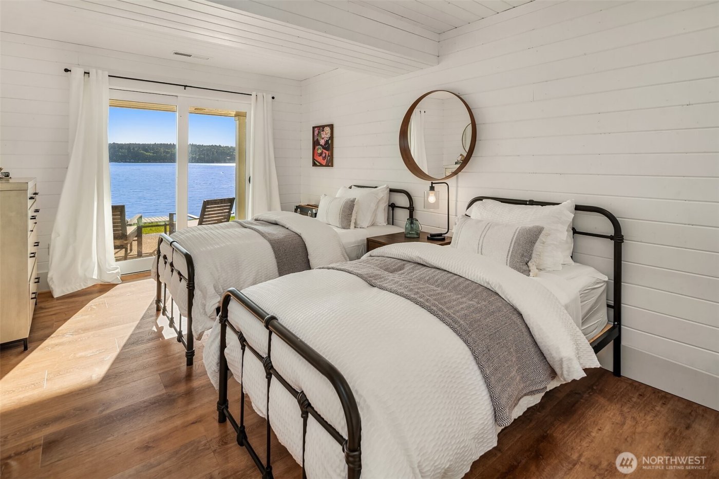 13967 SW 248th Street , Vashon, WA 98070