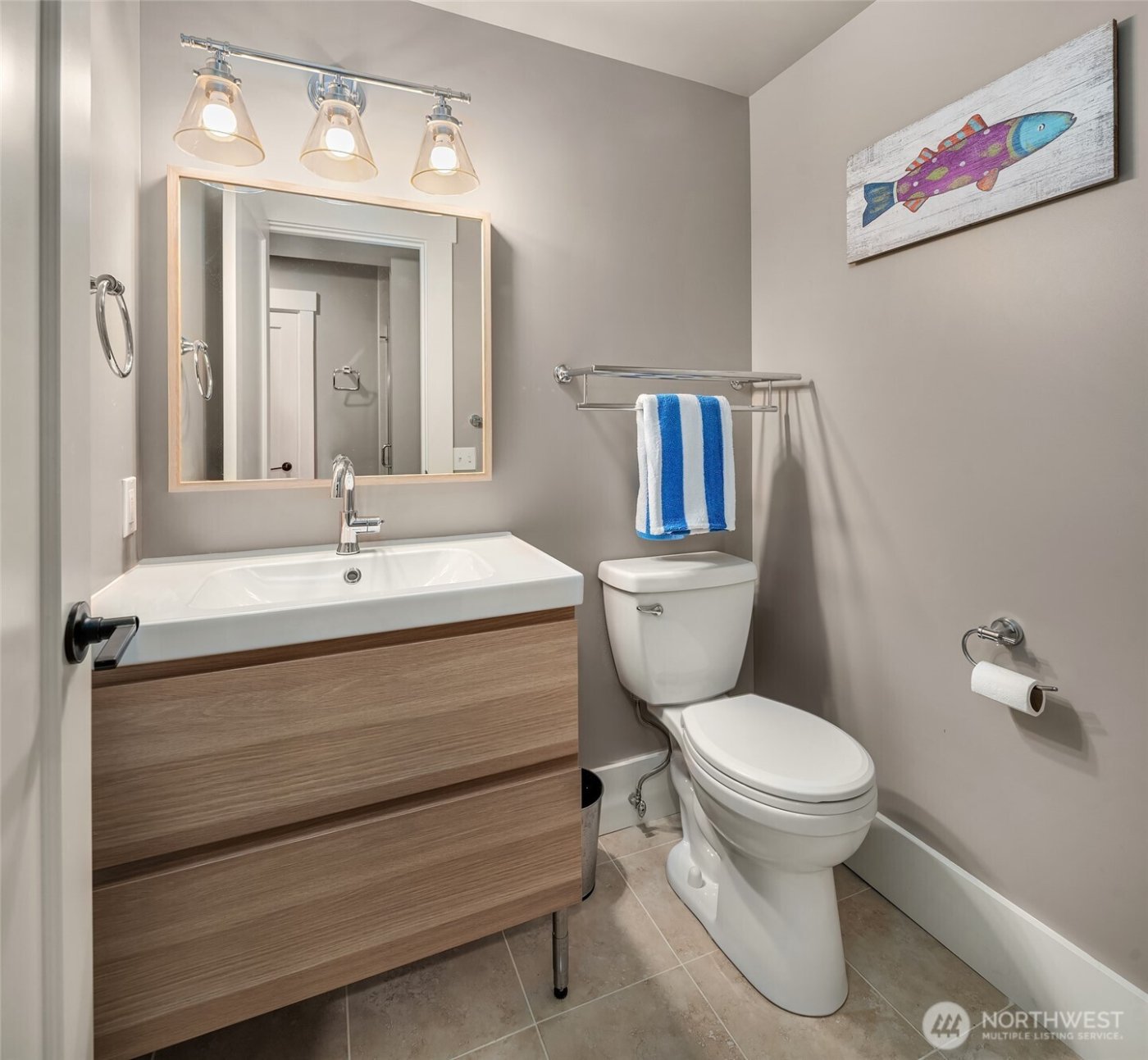 13967 SW 248th Street , Vashon, WA 98070