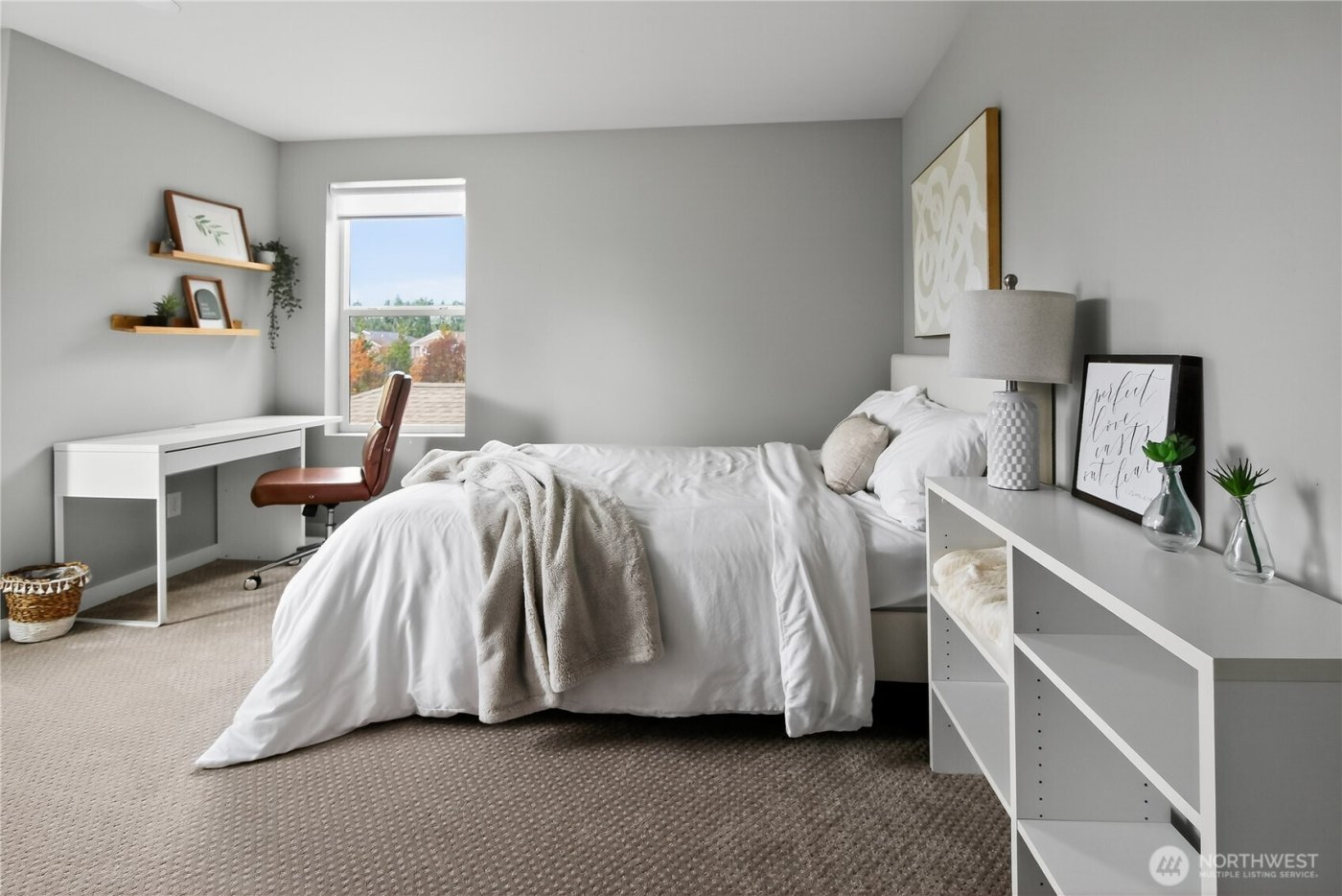 25900 243rd Avenue SE, Maple Valley, WA 98038