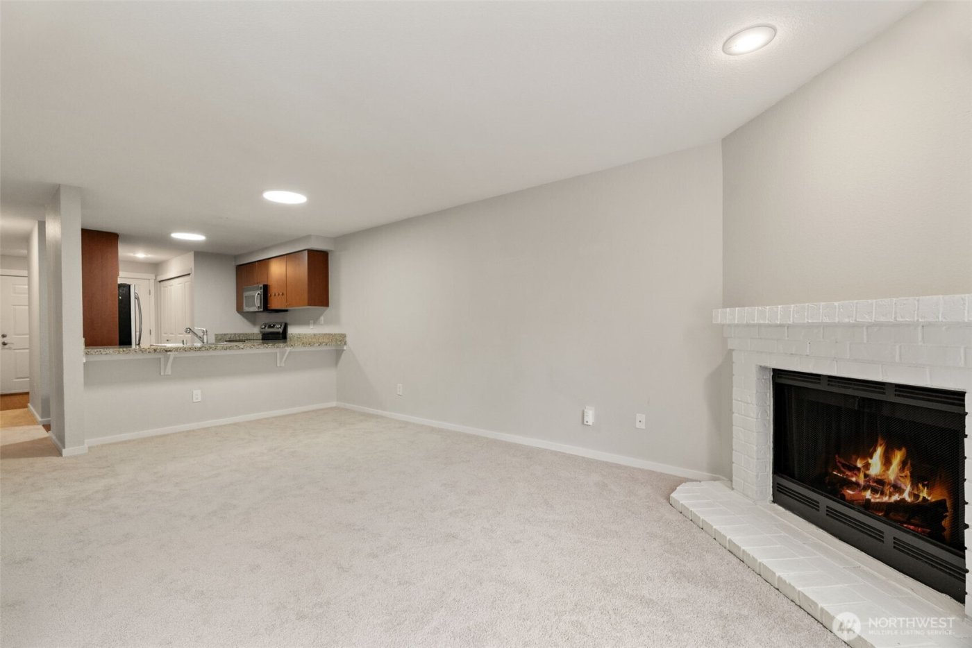 11309 NE 128th Street #F104, Kirkland, WA 98034