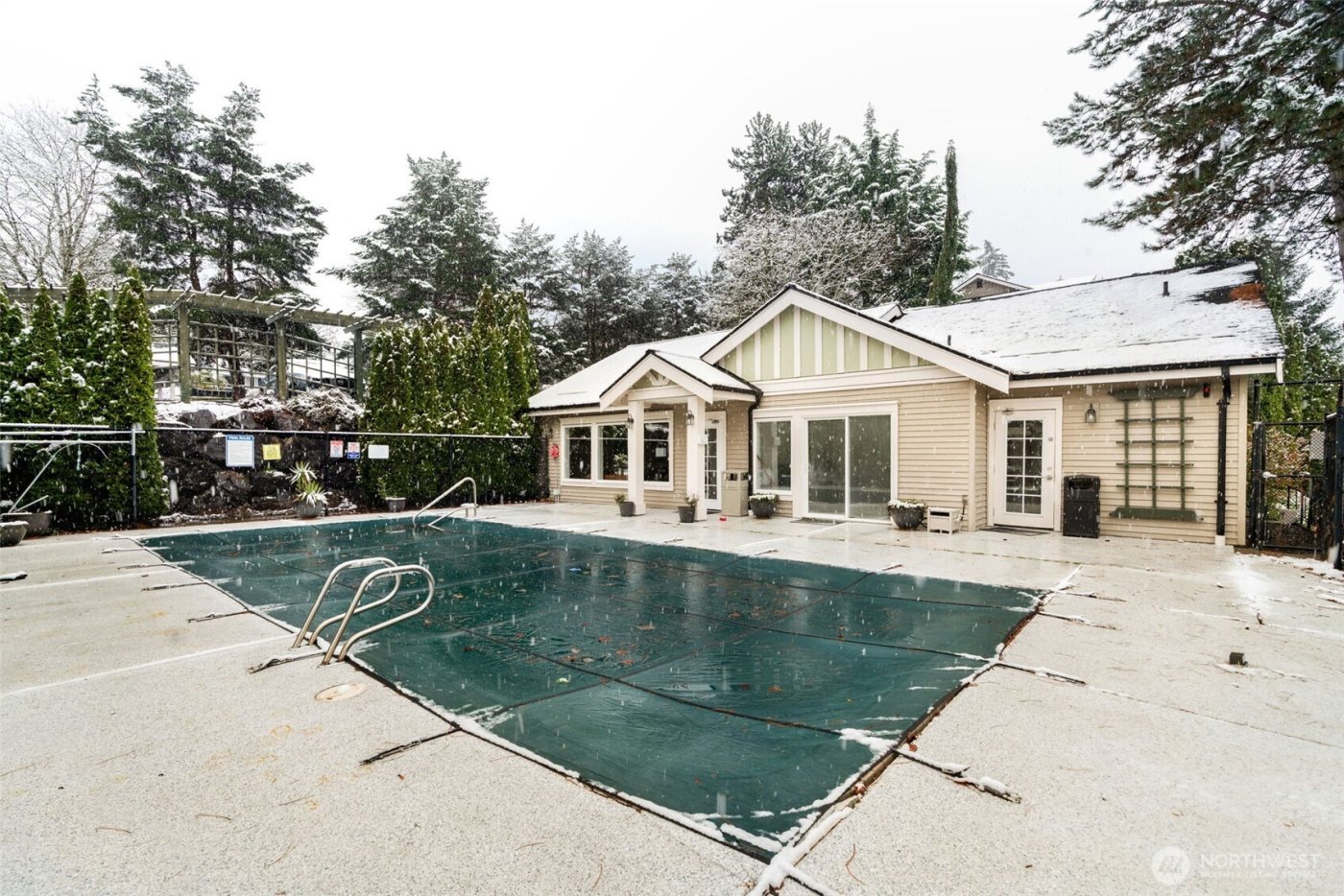 11309 NE 128th Street #F104, Kirkland, WA 98034