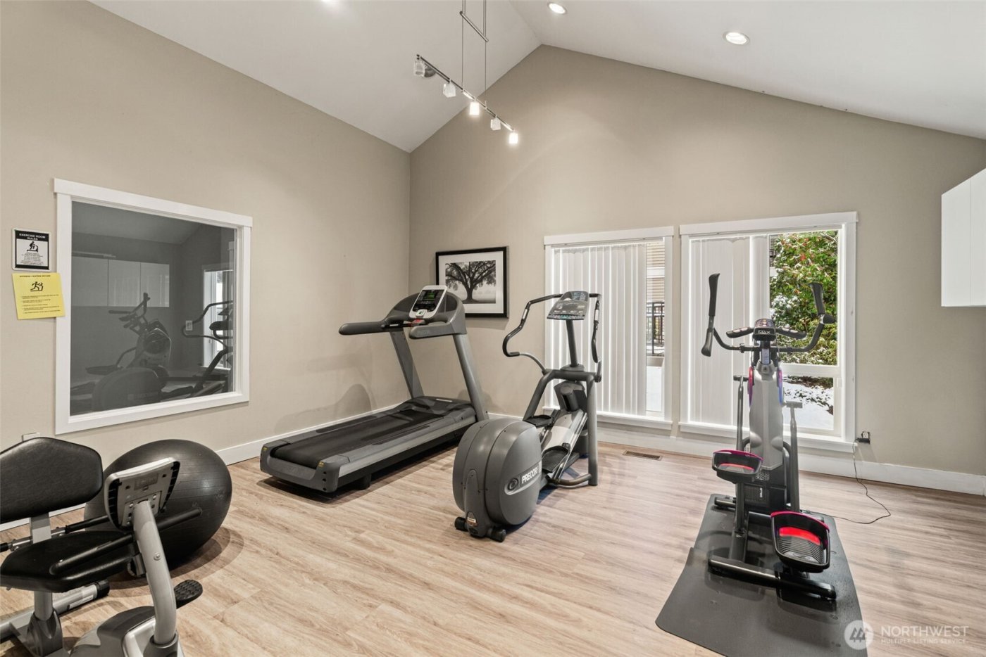 11309 NE 128th Street #F104, Kirkland, WA 98034