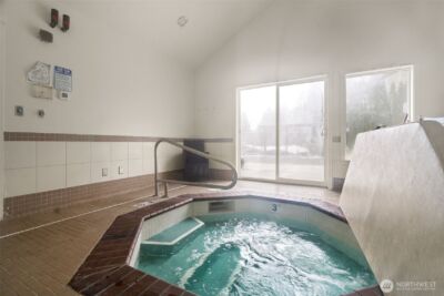 11309 NE 128th Street #F104, Kirkland, WA 98034 - Photo 26