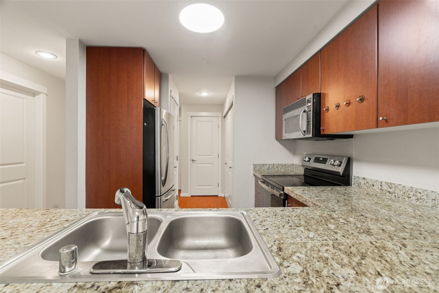 11309 NE 128th Street #F104, Kirkland, WA 98034